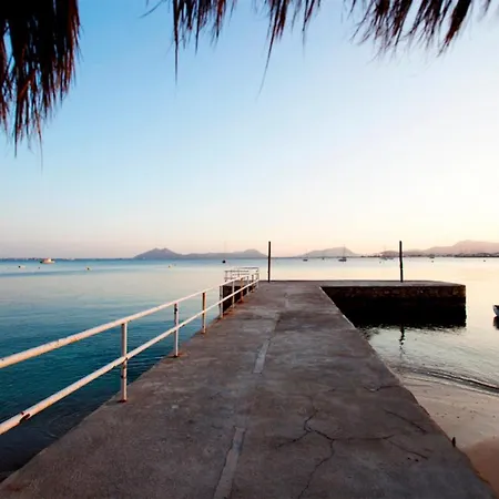 Seafront Marina 1 Apartment