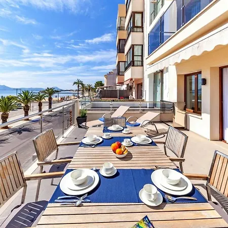 Seafront Marina 1 Apartment