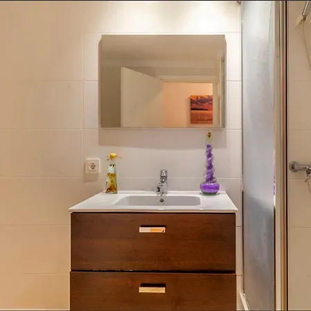 Apartment Seafront Marina 1 *